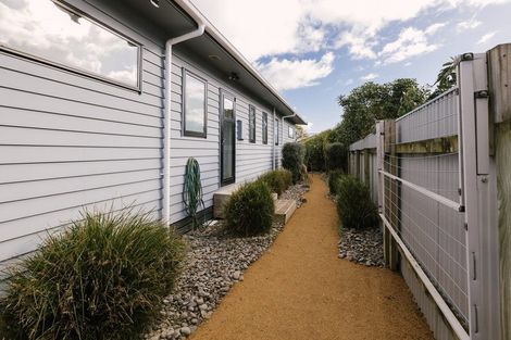 Photo of property in 1 Annandale Avenue, Takaro, Palmerston North, 4410