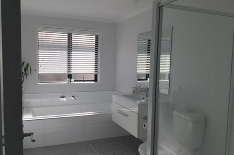 Photo of property in 15 Customhouse Street, Bell Block, New Plymouth, 4312