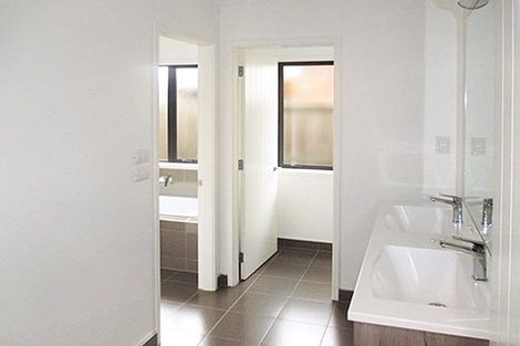 Photo of property in 63 Wiltshire Drive, Huntington, Hamilton, 3210