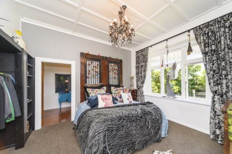 Photo of property in 320 Featherston Street, Palmerston North, 4410