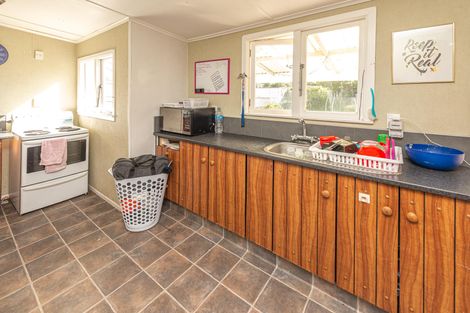Photo of property in 78 Matai Street, Castlecliff, Whanganui, 4501