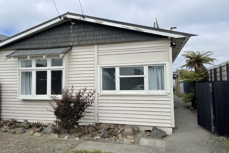 Photo of property in 68 Estuary Road, New Brighton, Christchurch, 8061