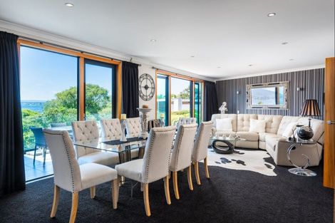 Photo of property in 809 Acacia Bay Road, Acacia Bay, Taupo, 3330