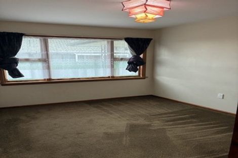 Photo of property in 13 Oriana Crescent, Hornby, Christchurch, 8042