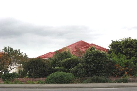 Photo of property in 74 Main North Road, Papanui, Christchurch, 8052