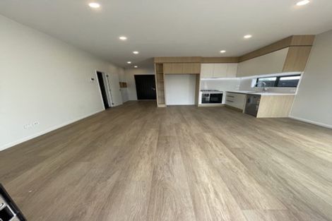 Photo of property in 11d Trinidad Road, Sunnynook, Auckland, 0620