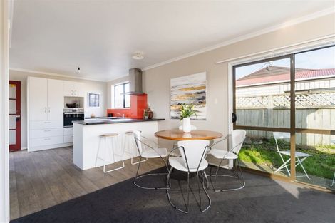 Photo of property in 60b Cutten Street, South Dunedin, Dunedin, 9012