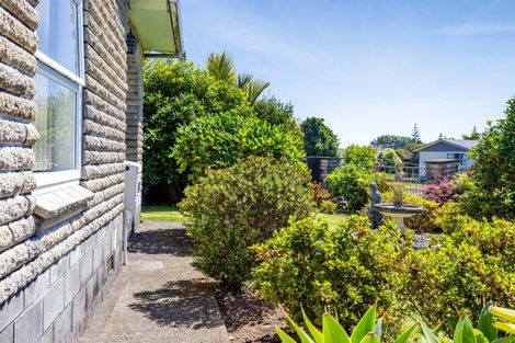 Photo of property in 40 High Street East, Waitara, 4320