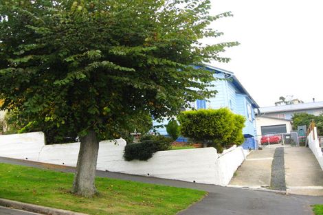 Photo of property in 18 Cole Street, Caversham, Dunedin, 9012