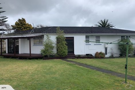 Photo of property in 27 Winton Street, Paraparaumu Beach, Paraparaumu, 5032
