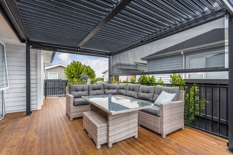 Photo of property in 16 Verdot Close, Kumeu, 0810