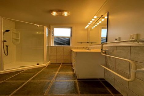 Photo of property in 1/13 Newhaven Terrace, Mairangi Bay, Auckland, 0630