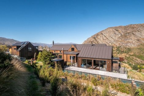 Photo of property in 12 Crows Nest Road, Arthurs Point, Queenstown, 9371