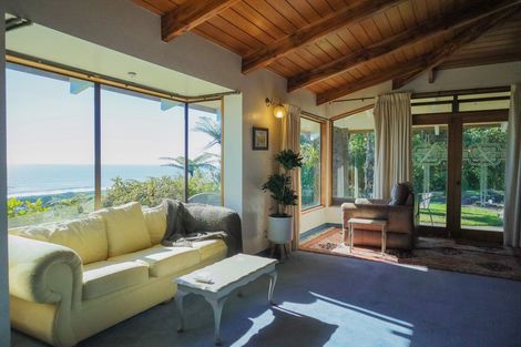 Photo of property in 22 Stanton Crescent, Karoro, Greymouth, 7805