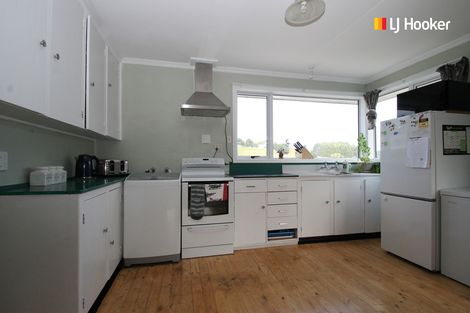 Photo of property in 11 Westland Street, Green Island, Dunedin, 9018