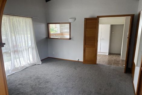 Photo of property in 52 California Drive, Totara Park, Upper Hutt, 5018