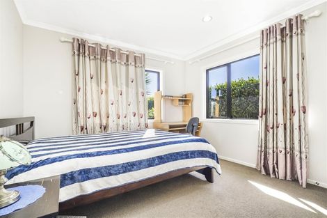 Photo of property in 1 Moonlight Drive, Rototuna North, Hamilton, 3210