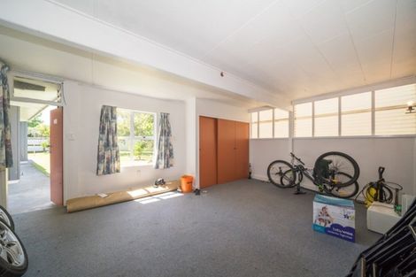 Photo of property in 6 Appleby Place, Awapuni, Palmerston North, 4412