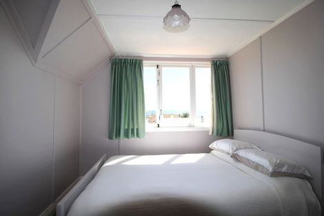 Photo of property in 76 Wharfe Street, South Hill, Oamaru, 9400