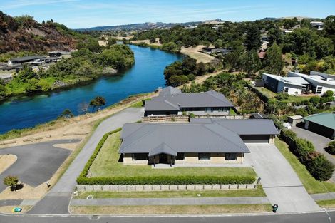 Photo of property in 90 Hindmarsh Drive, Rangatira Park, Taupo, 3330
