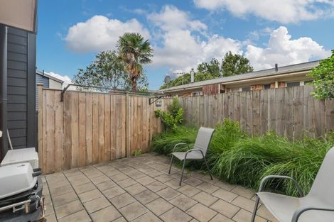 Photo of property in 7/5 King Street, Papakura, 2110