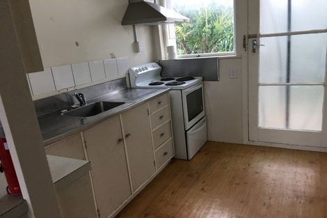 Photo of property in 28 Landscape Road, Papatoetoe, Auckland, 2025