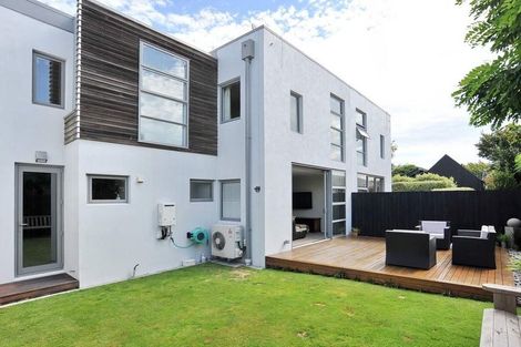 Photo of property in 9b Champion Street, Edgeware, Christchurch, 8013