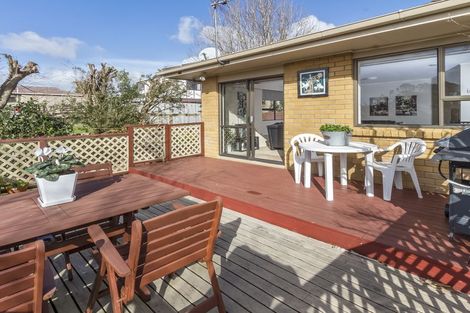 Photo of property in 2/39 Majesty Place, Half Moon Bay, Auckland, 2012