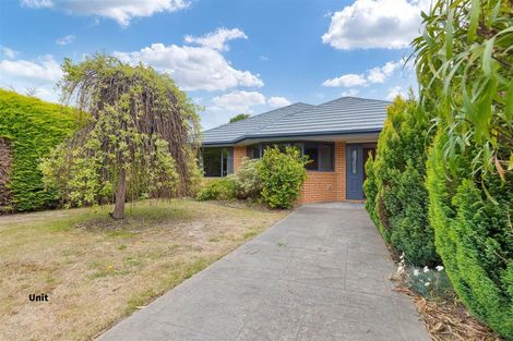 Photo of property in 66 Queens Avenue, Waikuku Beach, 7402
