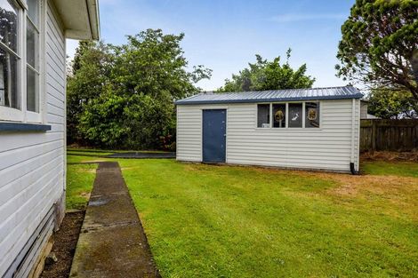 Photo of property in 13 Douglas Street, Hawera, 4610