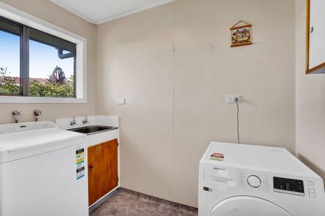 Photo of property in 37 Kowhai Street, Inglewood, 4330