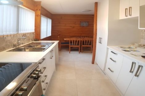 Photo of property in 3/32 Great South Road, Papakura, 2110