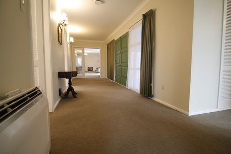 Photo of property in 131 Kendal Avenue, Burnside, Christchurch, 8053