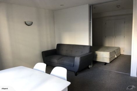 Photo of property in Alpha Apartments, 507/17 Vogel Lane, Auckland Central, Auckland, 1010