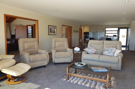 Photo of property in 2 Walter Black Place, Lake Tekapo, 7999