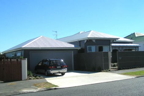 Photo of property in 11a Vincent Road, Northcote Point, Auckland, 0627