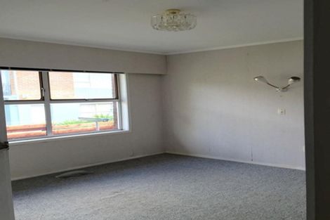 Photo of property in 1/240 Forrest Hill Road, Forrest Hill, Auckland, 0620