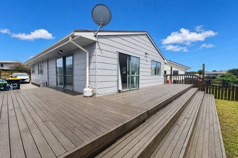 Photo of property in 47 Flat Bush Road, Clover Park, Auckland, 2023