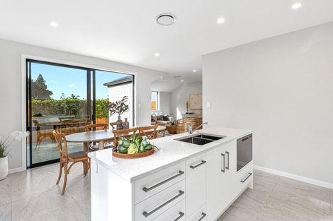 Photo of property in 5 Lily Pond Lane, Katikati, 3178