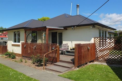 Photo of property in 42 Cornwall Street, Watlington, Timaru, 7910
