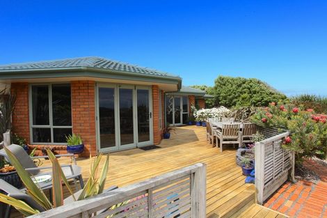 Photo of property in 112c Newton Road, Raglan, Te Mata, 3894
