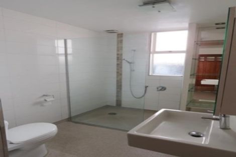 Photo of property in 24 Bayly Road, Moturoa, New Plymouth, 4310