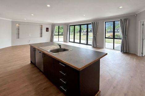 Photo of property in 155 Loburn Whiterock Road, Loburn, Rangiora, 7472