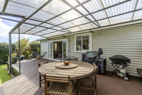 Photo of property in 412 Carrington Street, Upper Vogeltown, New Plymouth, 4310