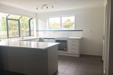 Photo of property in 2/248 Sturges Road, Henderson, Auckland, 0612