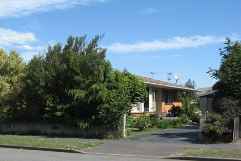 Photo of property in 38 Ruru Road, Bromley, Christchurch, 8062