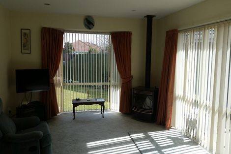 Photo of property in 3 Tully Lane, North New Brighton, Christchurch, 8083