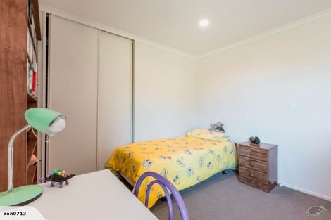 Photo of property in 6 Station Road, Huapai, Kumeu, 0810