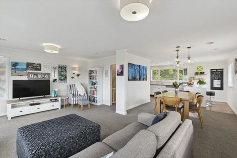 Photo of property in 3 Kilsyth Street, Karori, Wellington, 6012