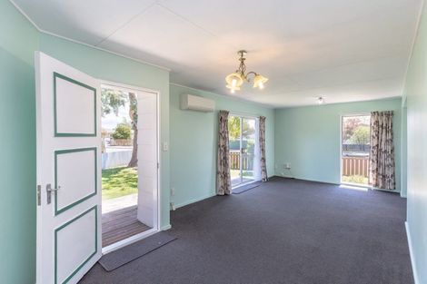 Photo of property in 16 River Road, Masterton, 5810